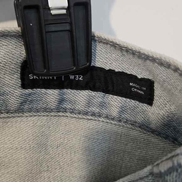 Pacsun size 32 cuttoff shorts - Picture 3 of 4